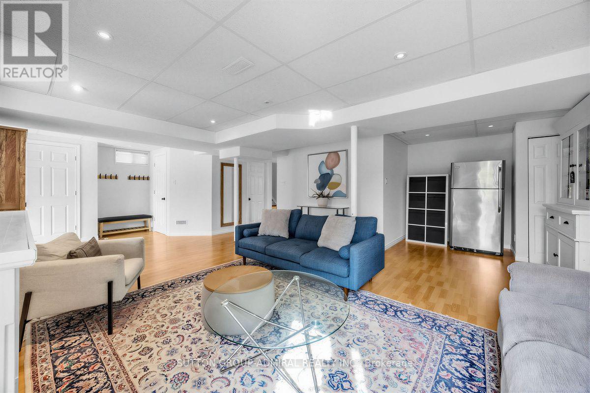 12 Sherrington Drive W, Scugog, ON