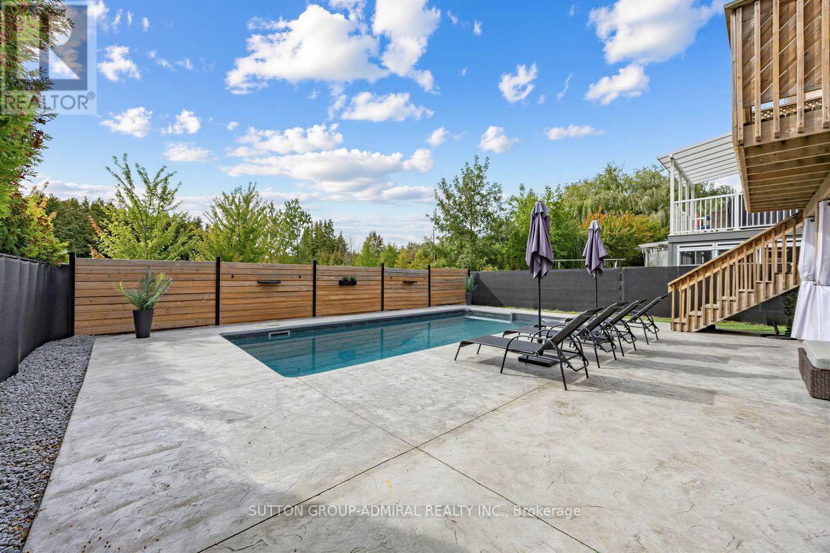 12 Sherrington Drive W, Scugog, ON