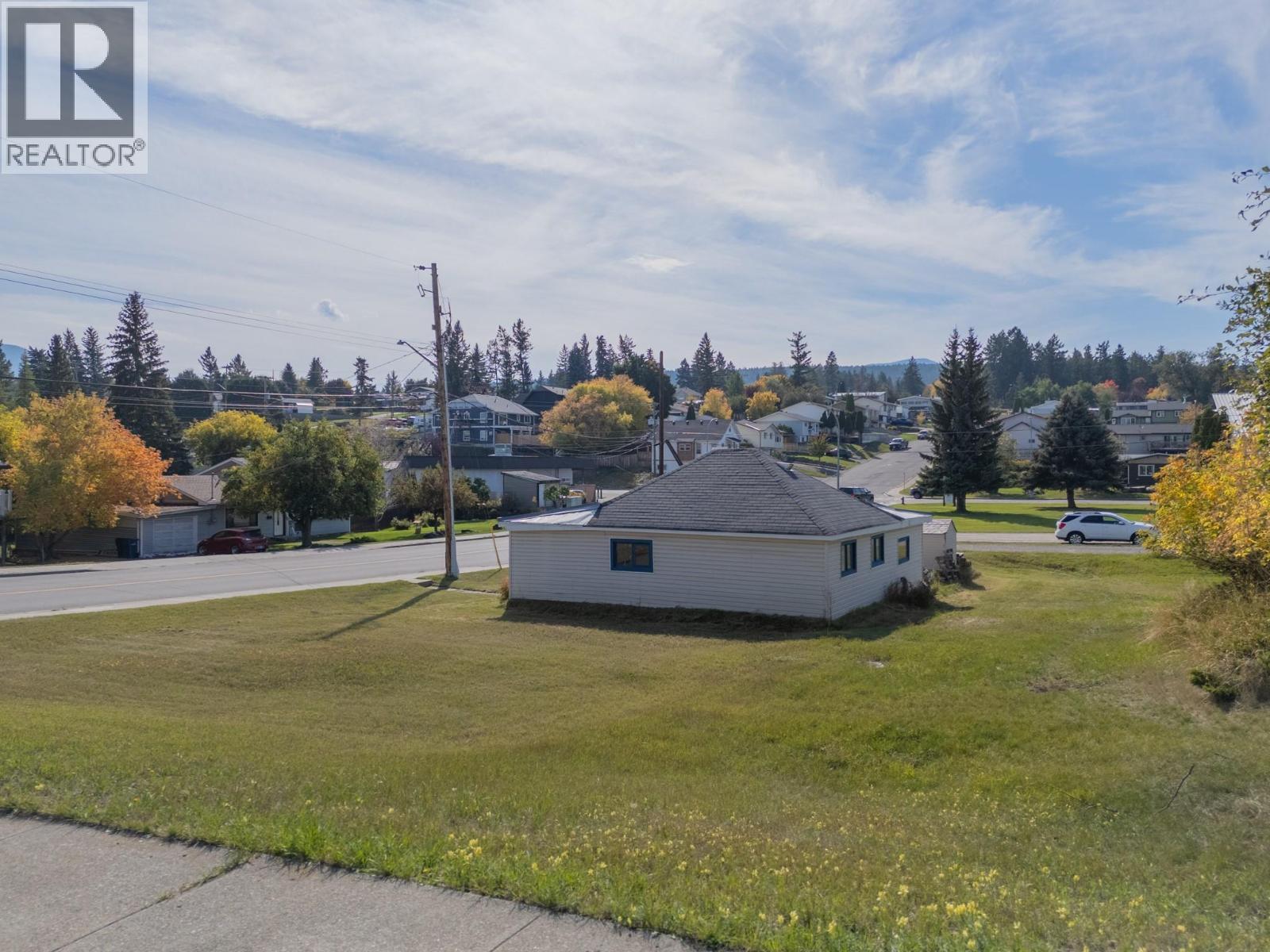 1005 11Th Avenue S, Cranbrook, BC