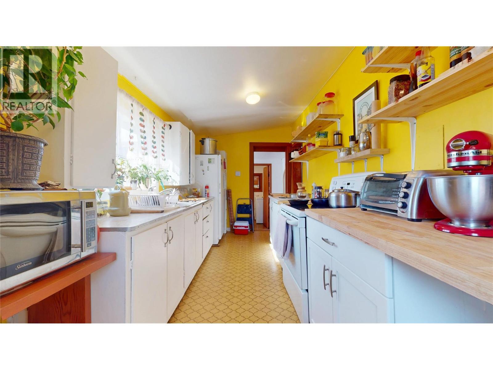 1005 11Th Avenue S, Cranbrook, BC