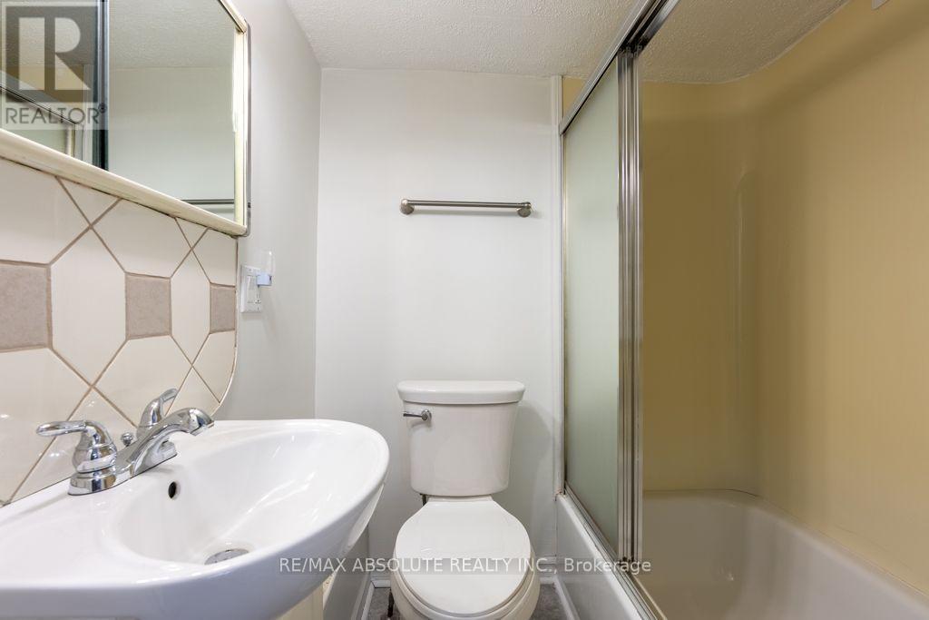 92 Jolliet Avenue, Ottawa, ON