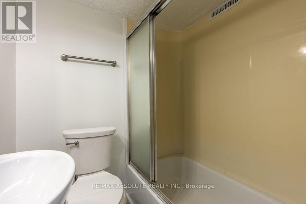 92 Jolliet Avenue, Ottawa, ON