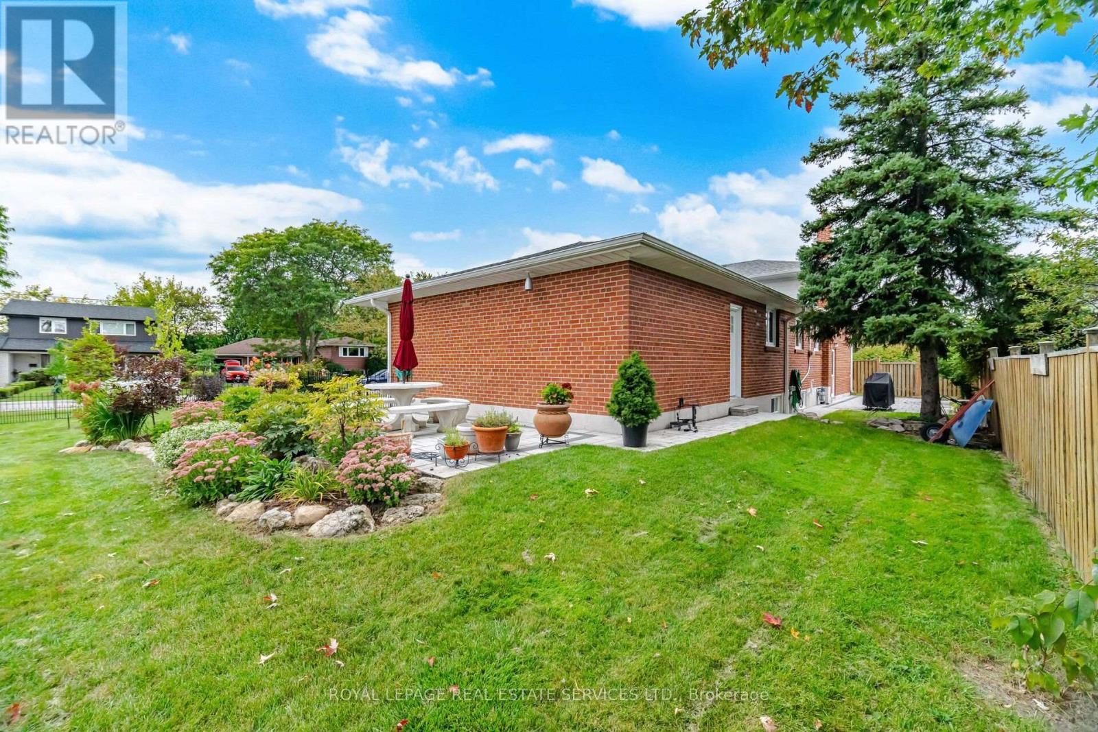 726 Netherton Crescent, Mississauga, ON