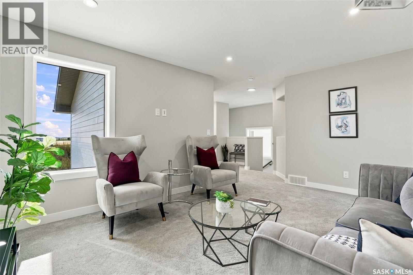 266 Kostiuk Crescent, Saskatoon, SK