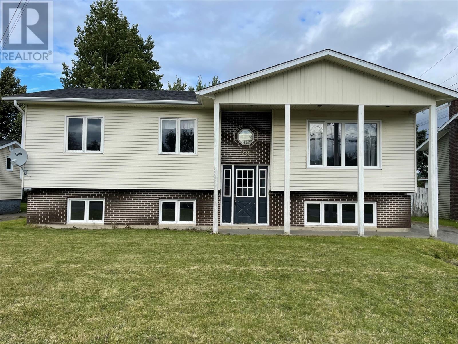 80 Second Avenue, Grand Falls-Windsor, NL