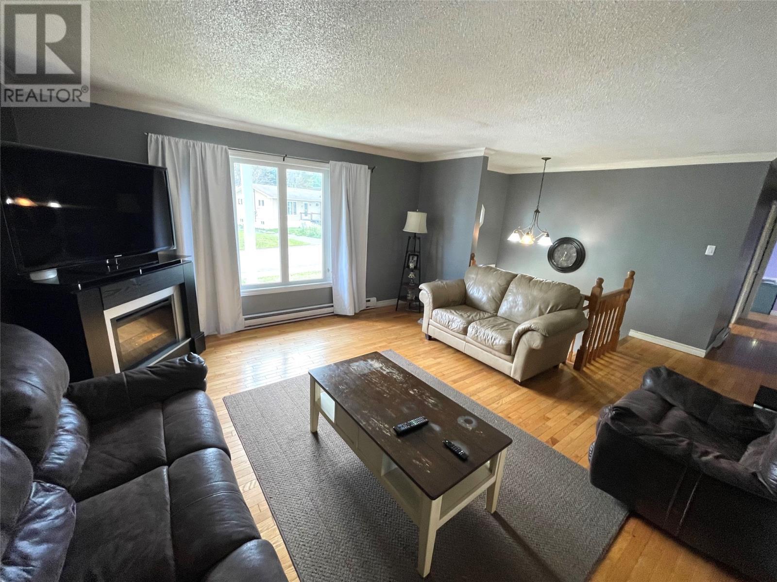 80 Second Avenue, Grand Falls-Windsor, NL