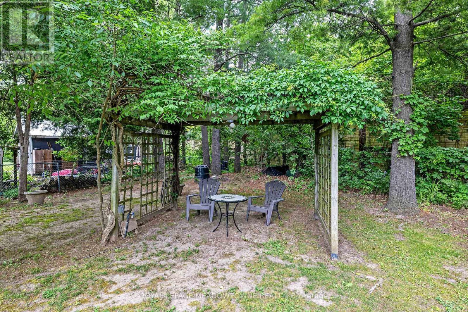 46 Hewson Crescent, Halton Hills, ON