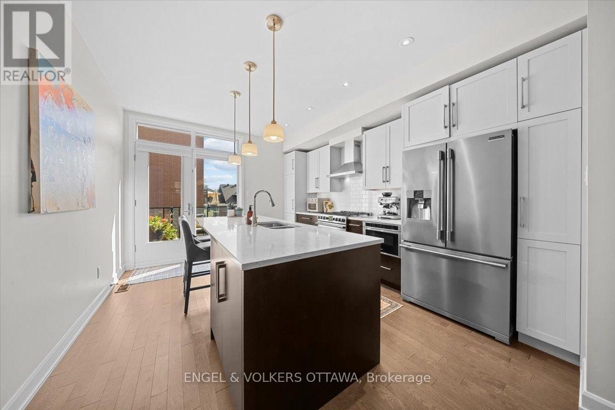 523 De Mazenod Avenue, Ottawa, ON