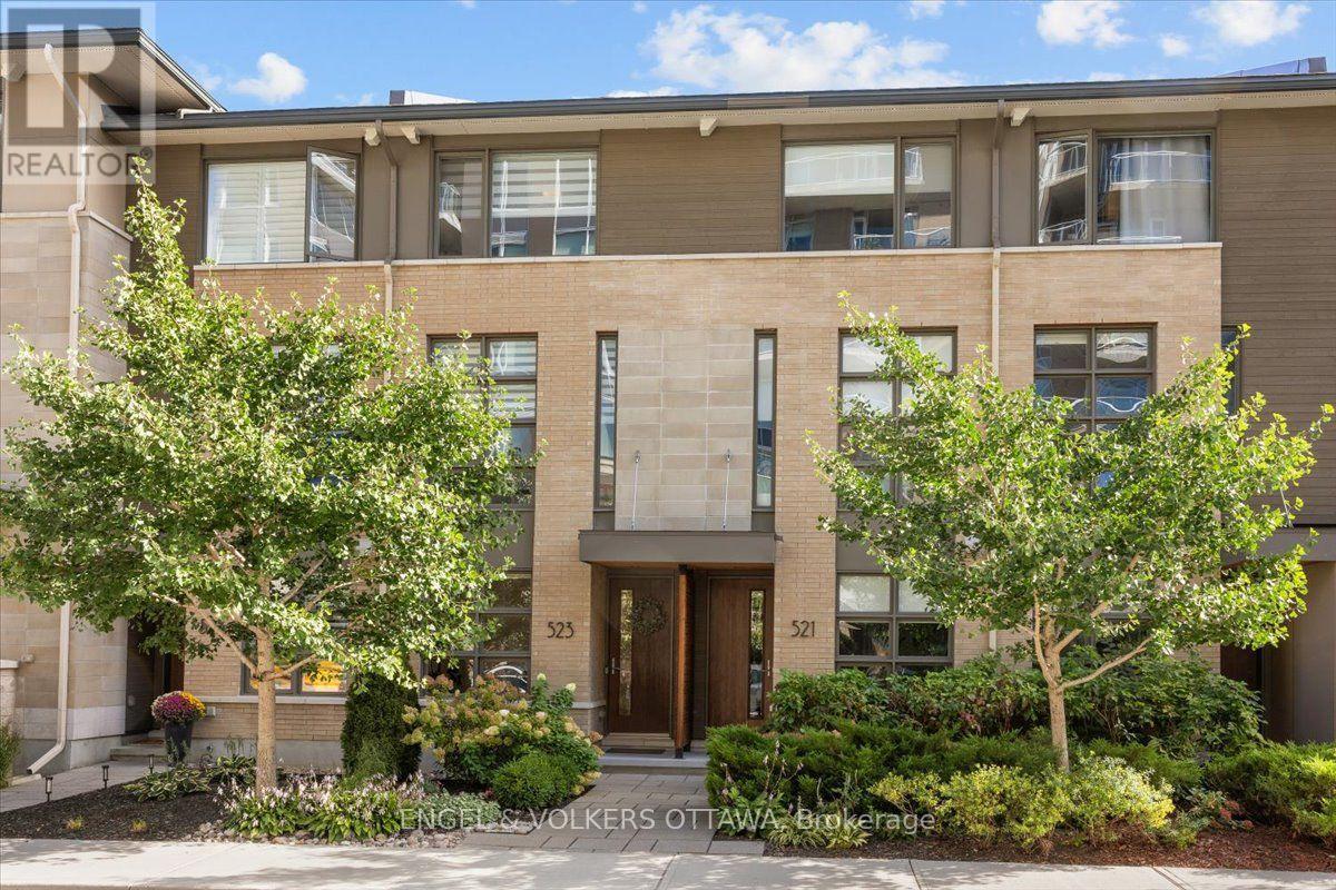 523 De Mazenod Avenue, Ottawa, ON