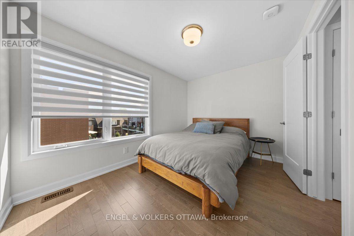 523 De Mazenod Avenue, Ottawa, ON
