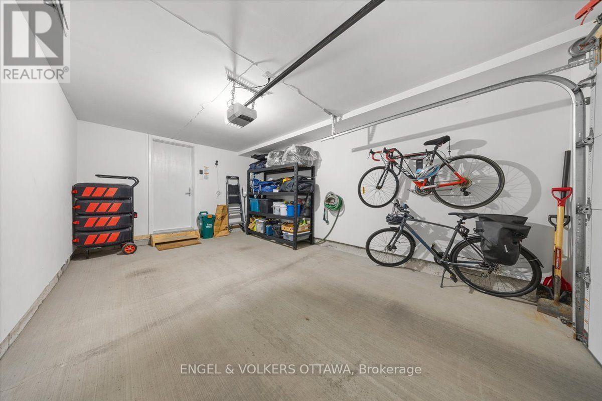 523 De Mazenod Avenue, Ottawa, ON