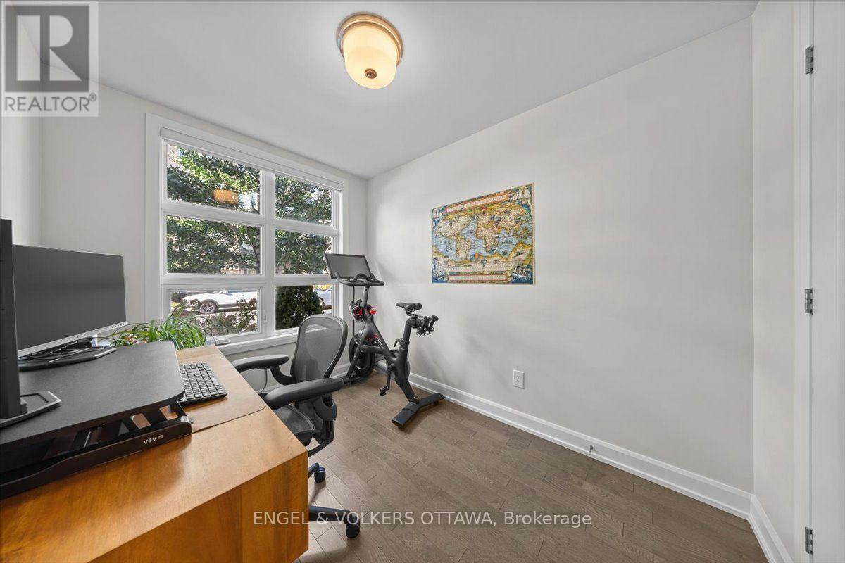 523 De Mazenod Avenue, Ottawa, ON