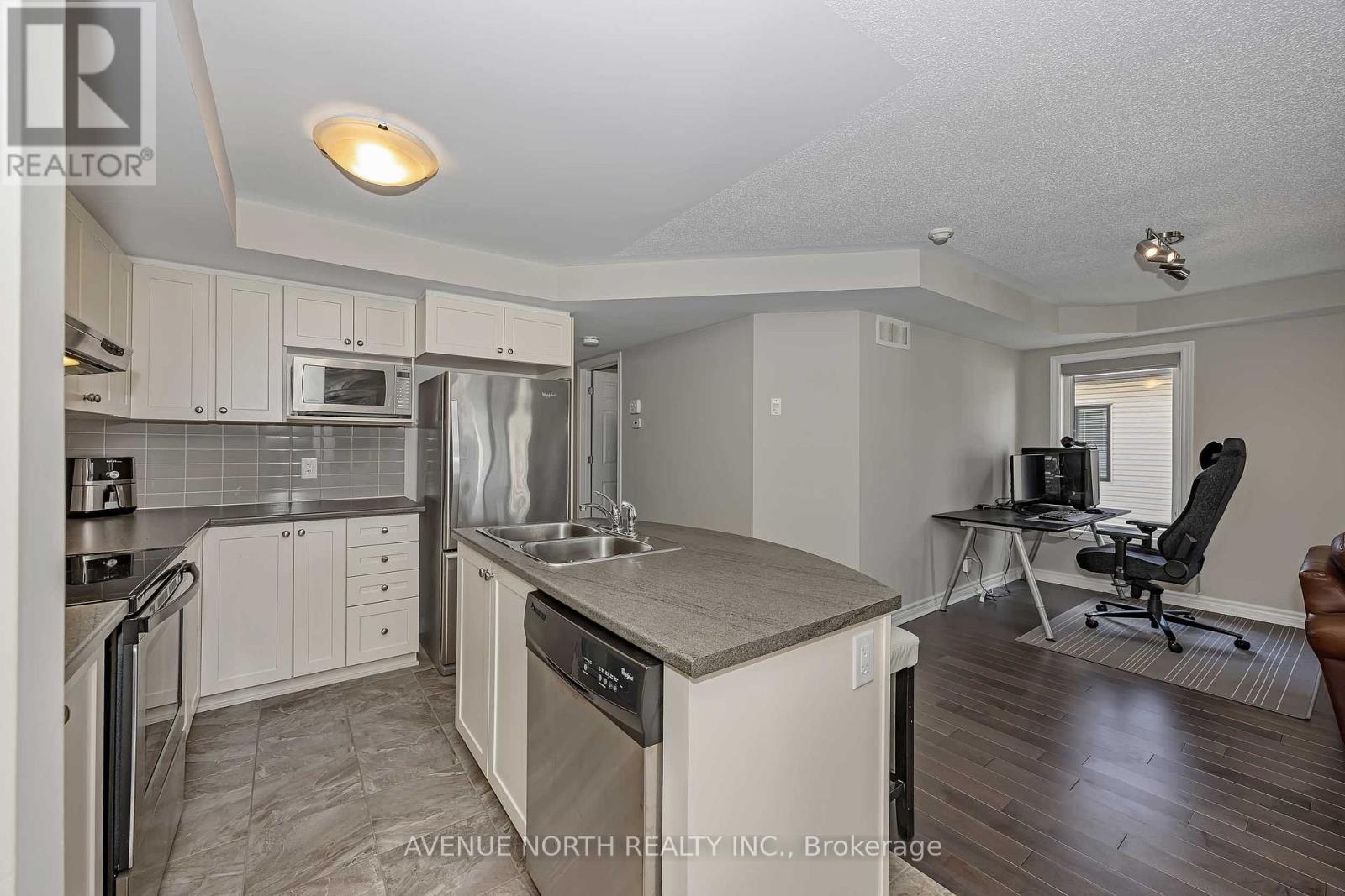 7 - 135 Bluestone Private, Ottawa, ON