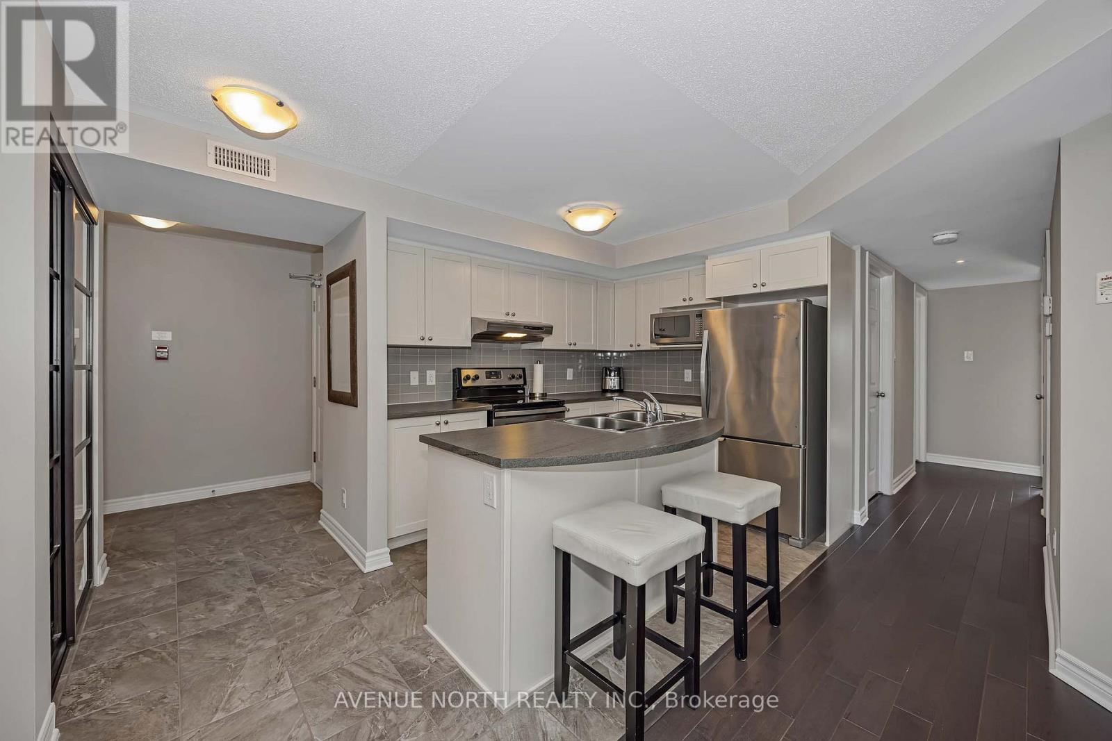7 - 135 Bluestone Private, Ottawa, ON