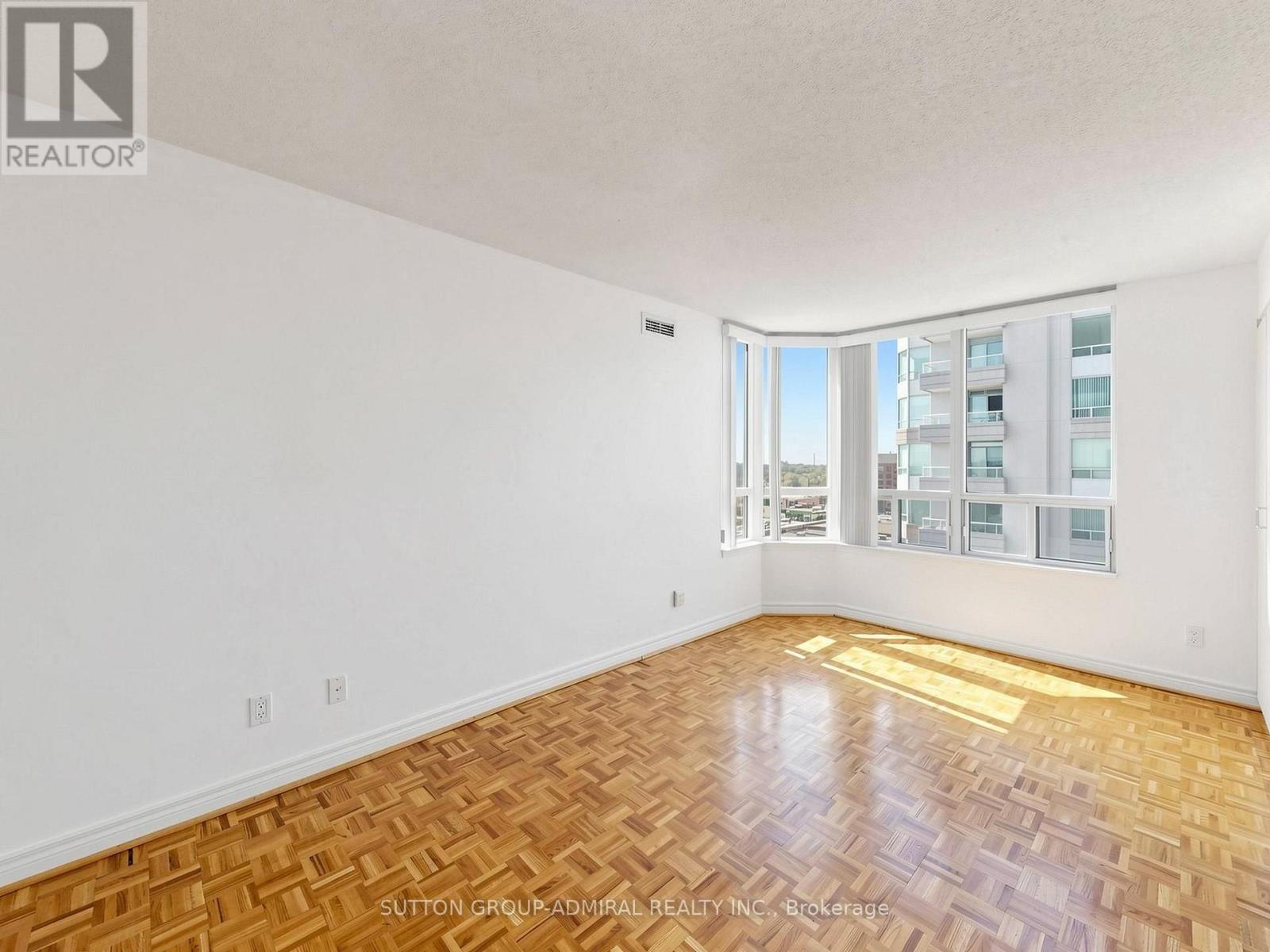 1004 - 2 Covington Road, Toronto, ON