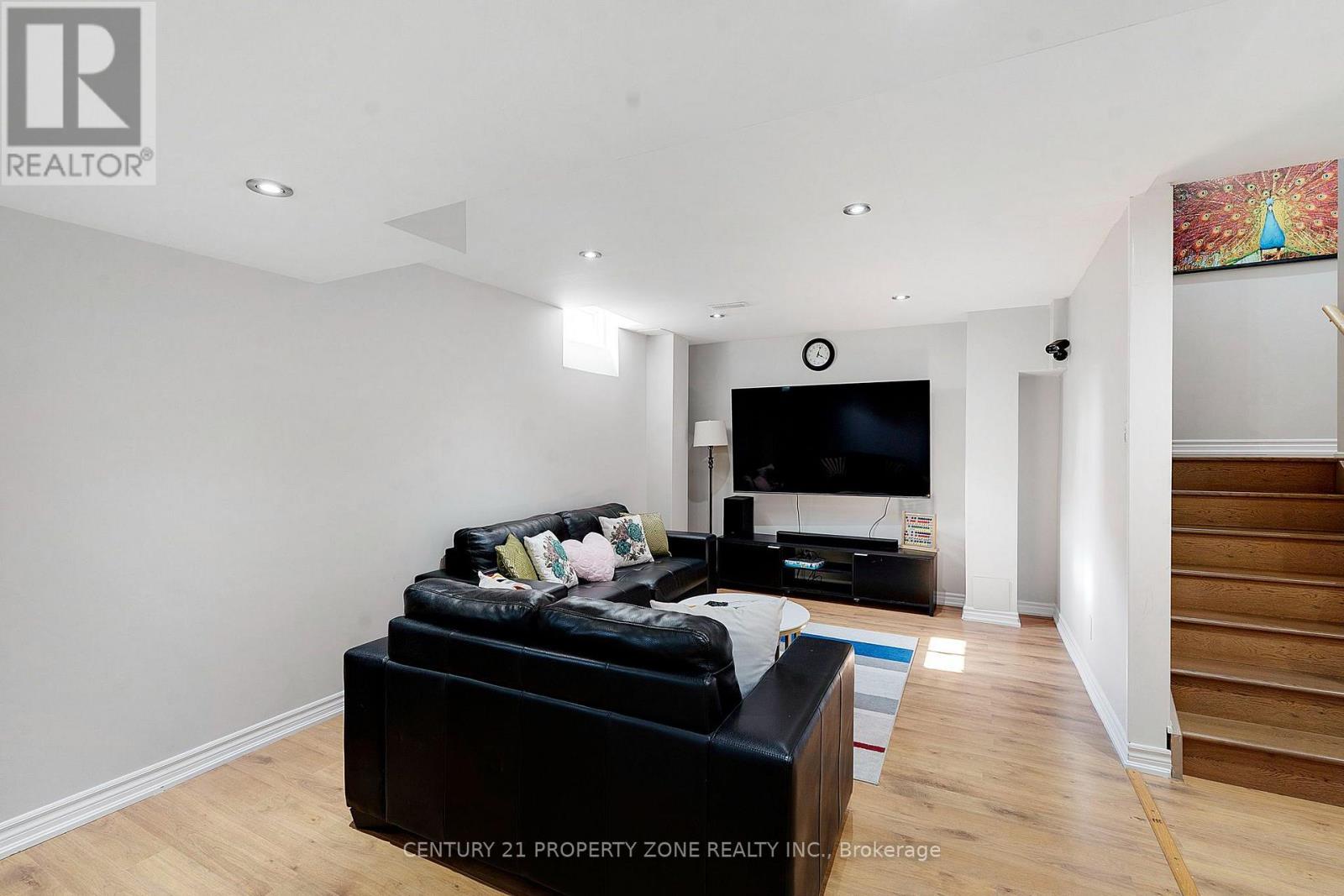 221 Andrews Trail, Milton, ON