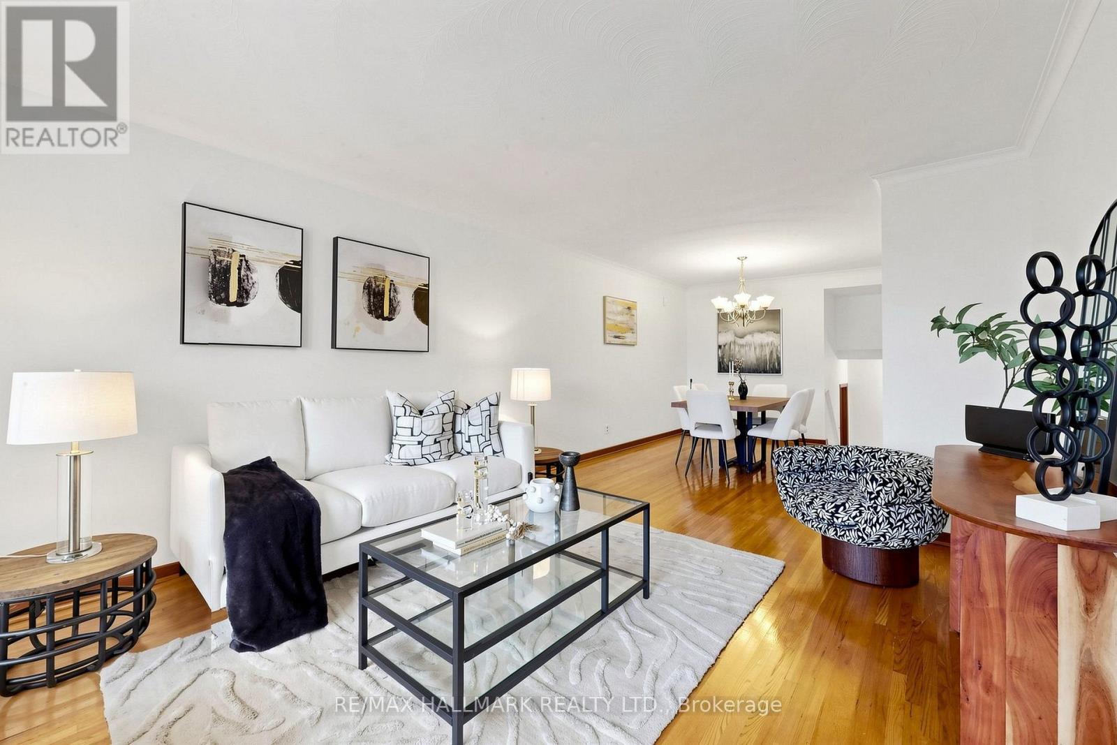 205 Vauxhall Drive, Toronto, ON