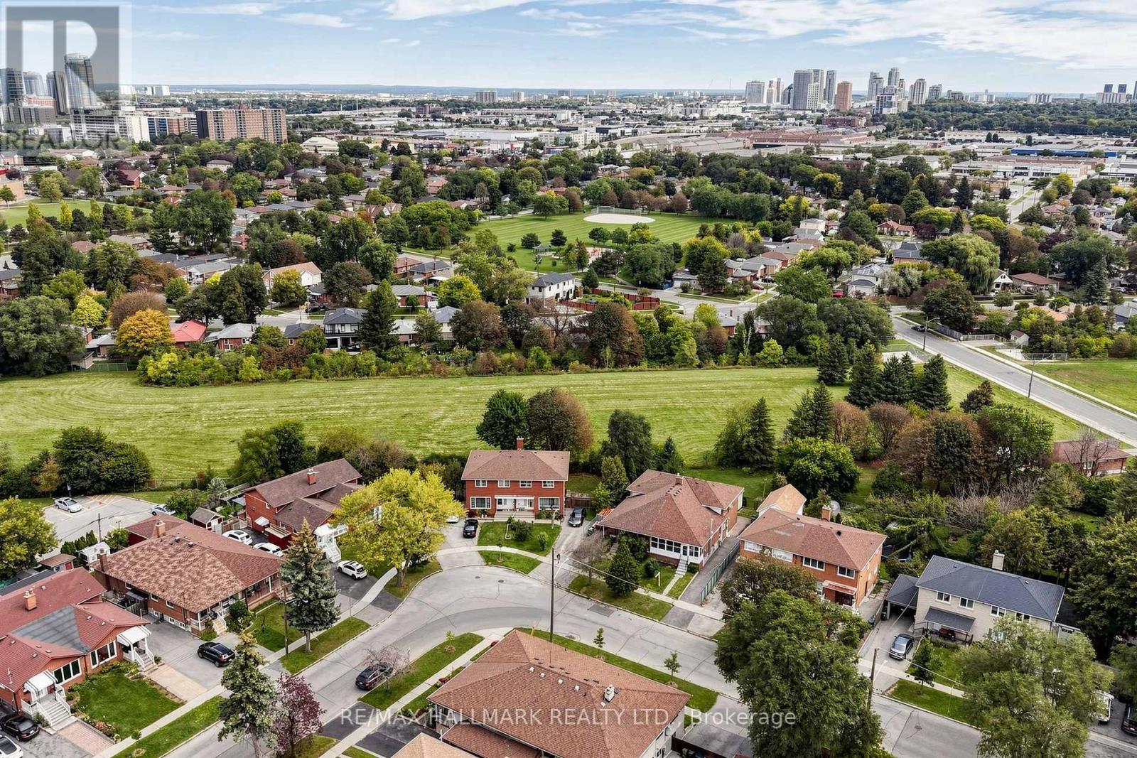 205 Vauxhall Drive, Toronto, ON