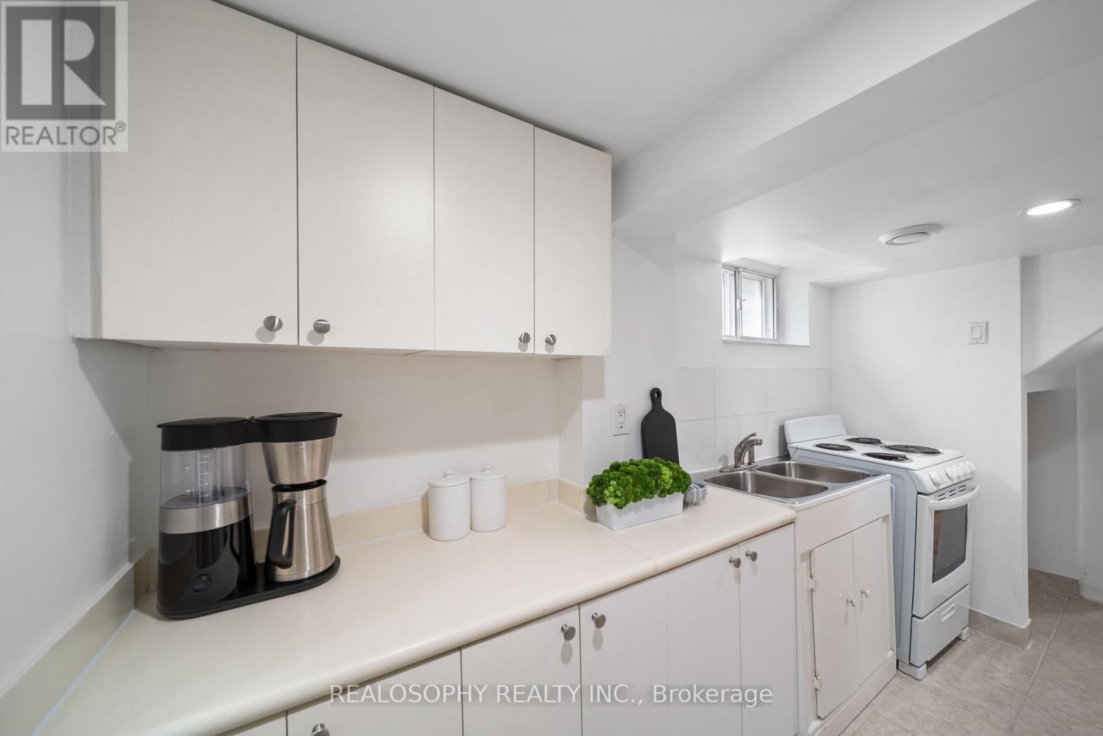 69 Squires Avenue, Toronto, ON