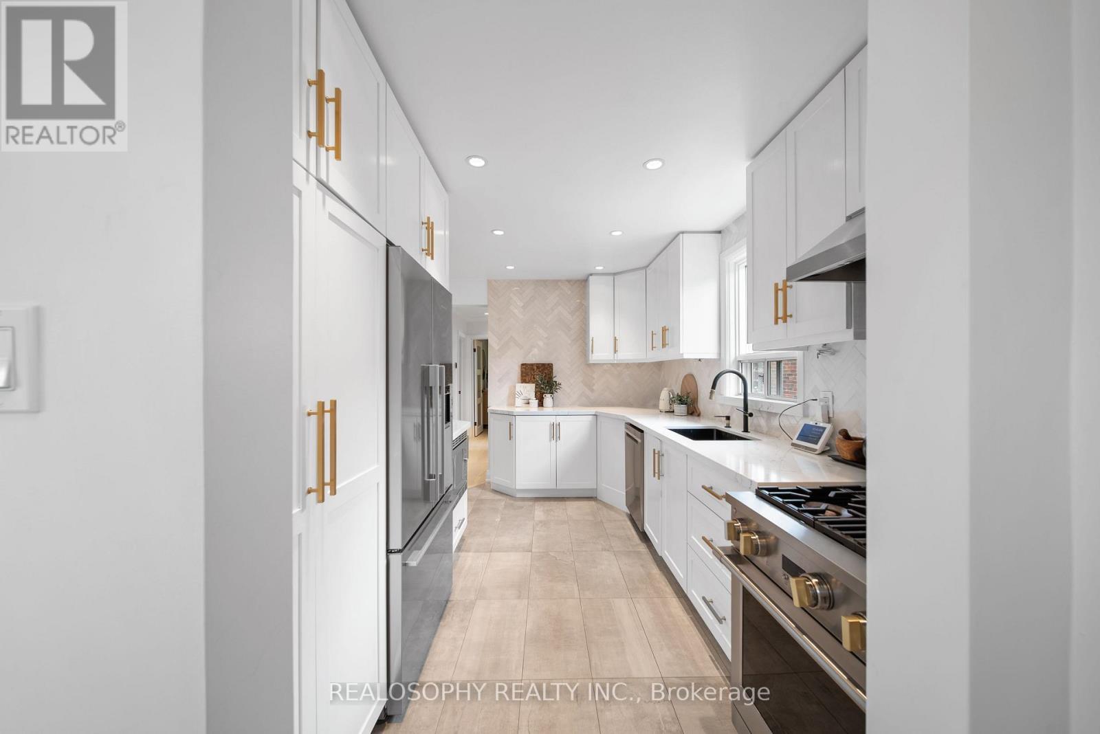 69 Squires Avenue, Toronto, ON