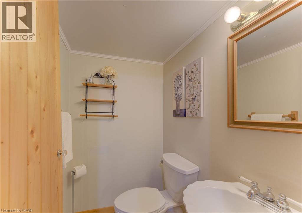31 Grosbeak Road, Elmira, ON