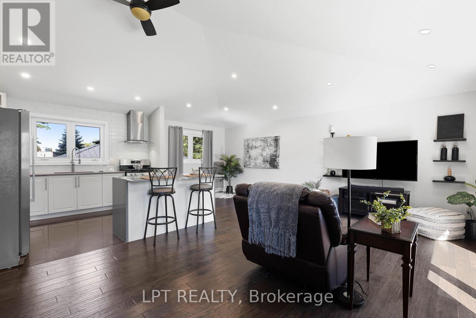 40 Rosemary Lane, Georgina, ON