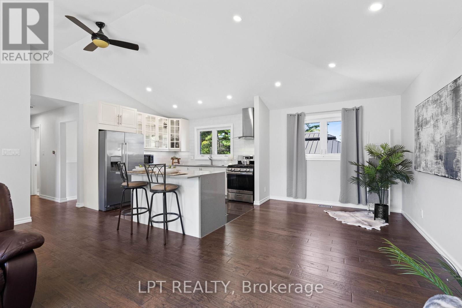 40 Rosemary Lane, Georgina, ON