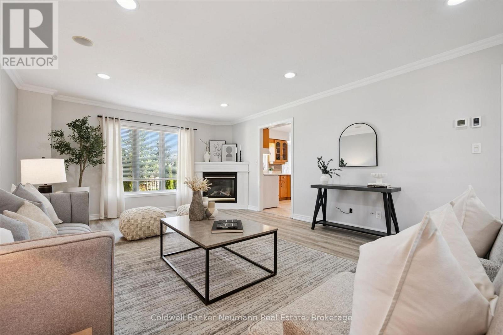 235 Deerpath Drive, Guelph (Willow West/Sugarbush/West Acres), ON