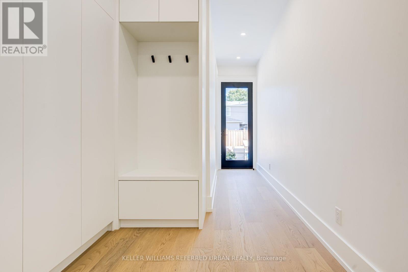 5 Bradbury Crescent, Toronto, ON