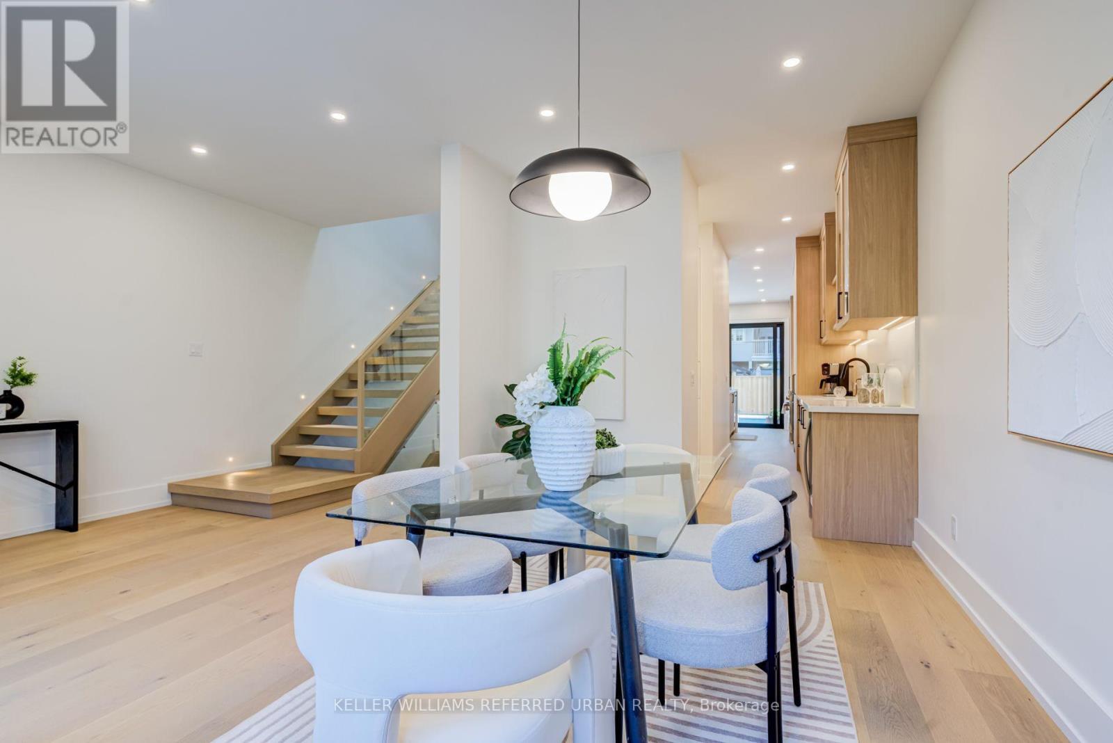 5 Bradbury Crescent, Toronto, ON