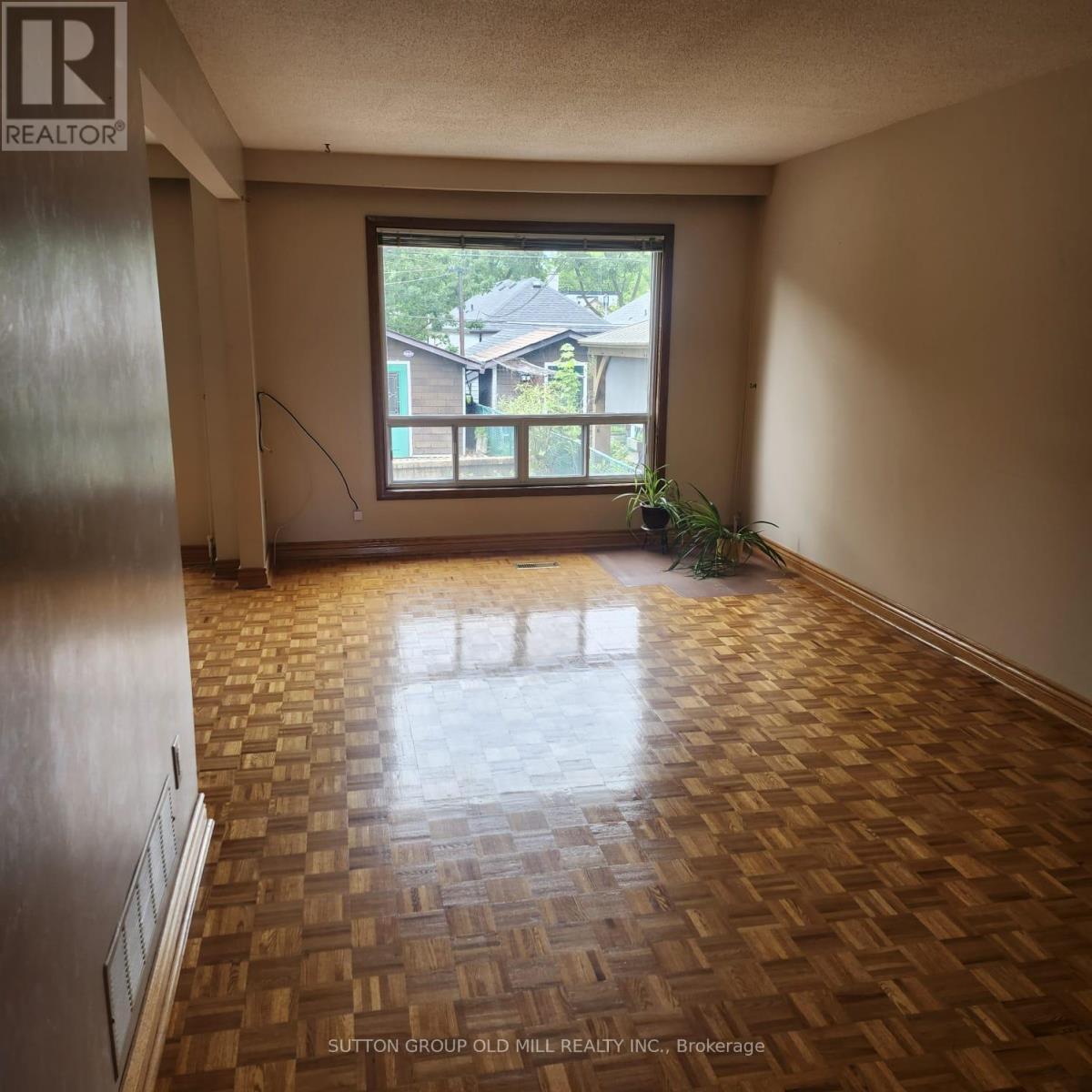 194 Beta Street, Toronto, ON
