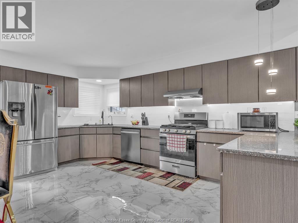 242 George Crescent, Lakeshore, ON