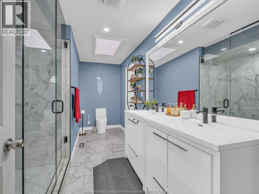 242 George Crescent, Lakeshore, ON