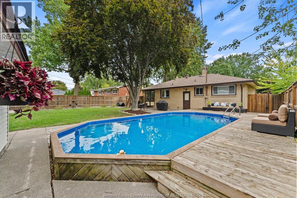 3425 Roxborough Boulevard, Windsor, ON