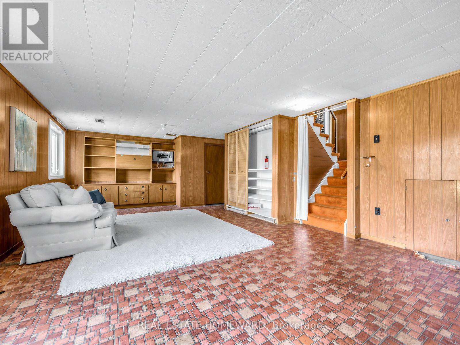 32 Highbrook Drive, Toronto, ON