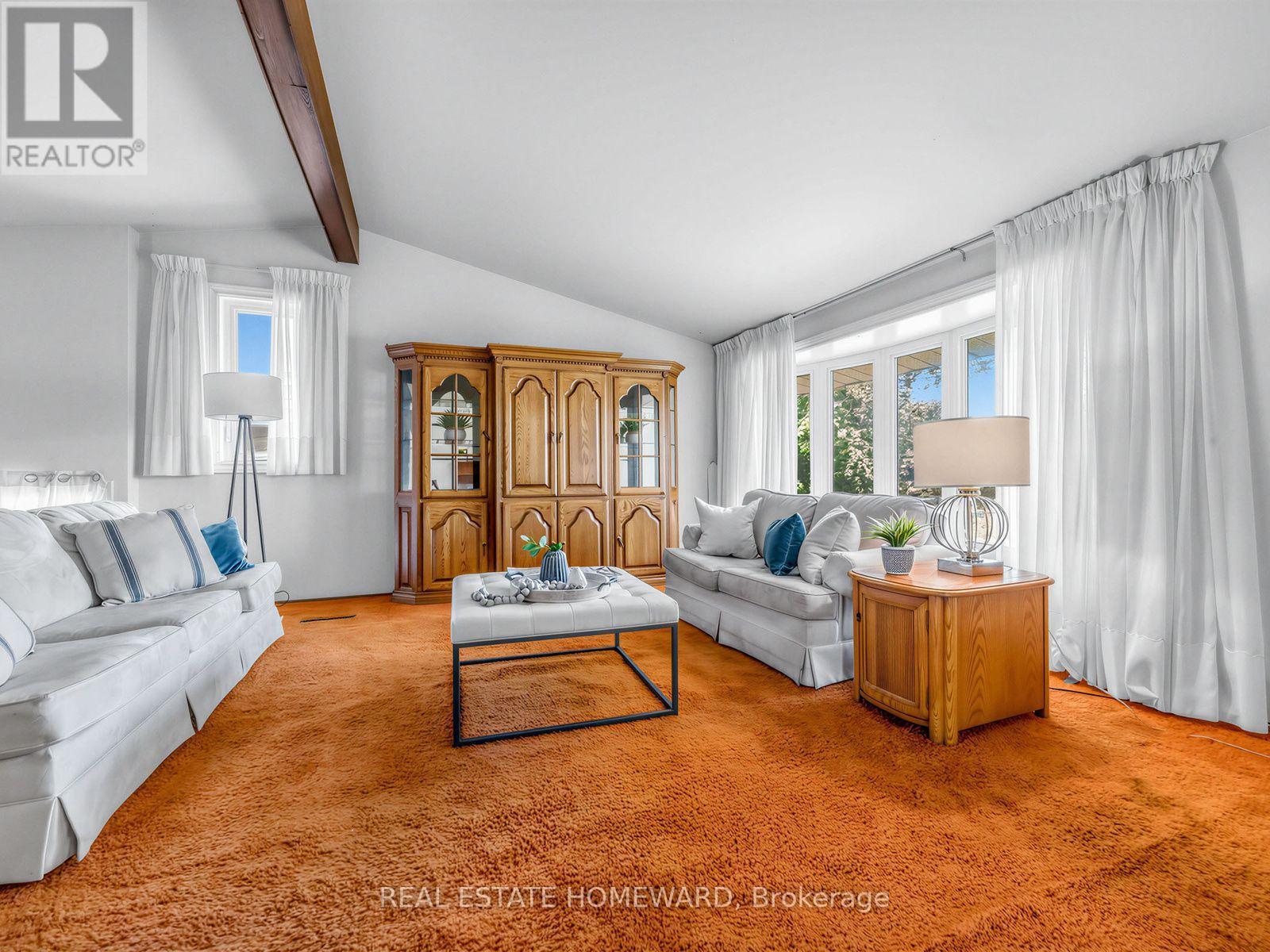 32 Highbrook Drive, Toronto, ON