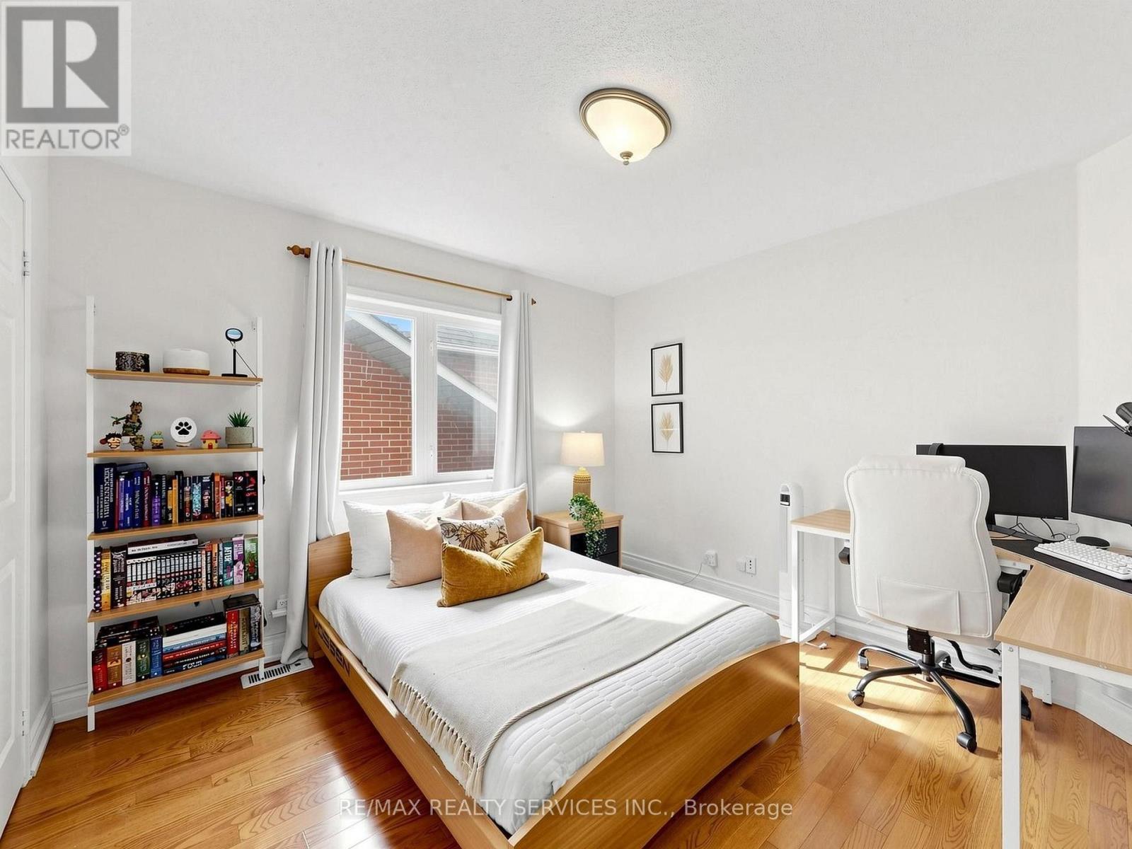 Large second bedroom - 127 Russell Jarvis Drive, Markham, ON
