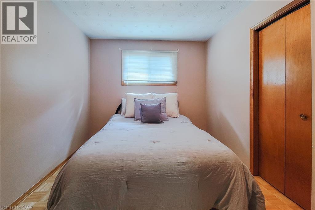 137 East 16Th Street, Hamilton, ON