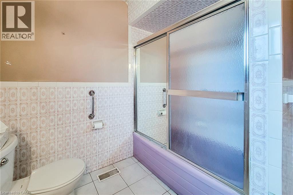 137 East 16Th Street, Hamilton, ON