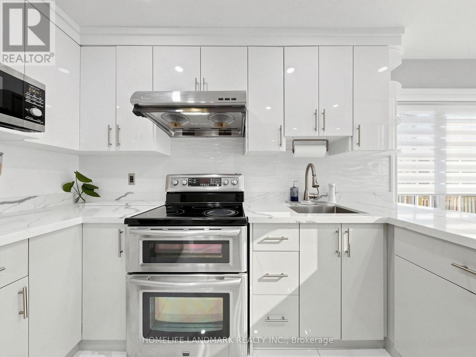 120 - 1480 Britannia Road W, Mississauga, ON