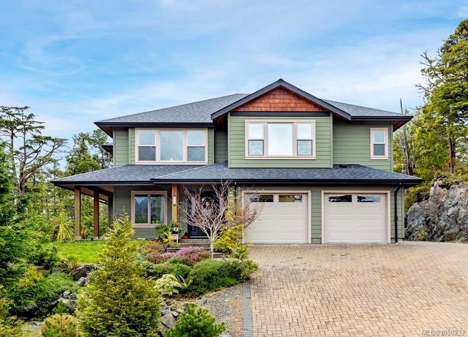 850 Lorne White Pl, Ucluelet, BC