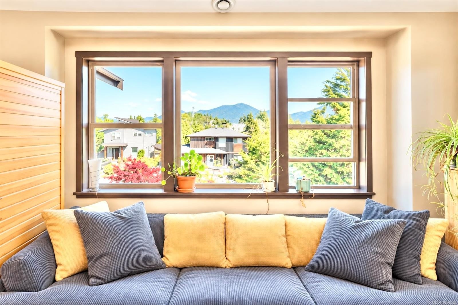 850 Lorne White Pl, Ucluelet, BC