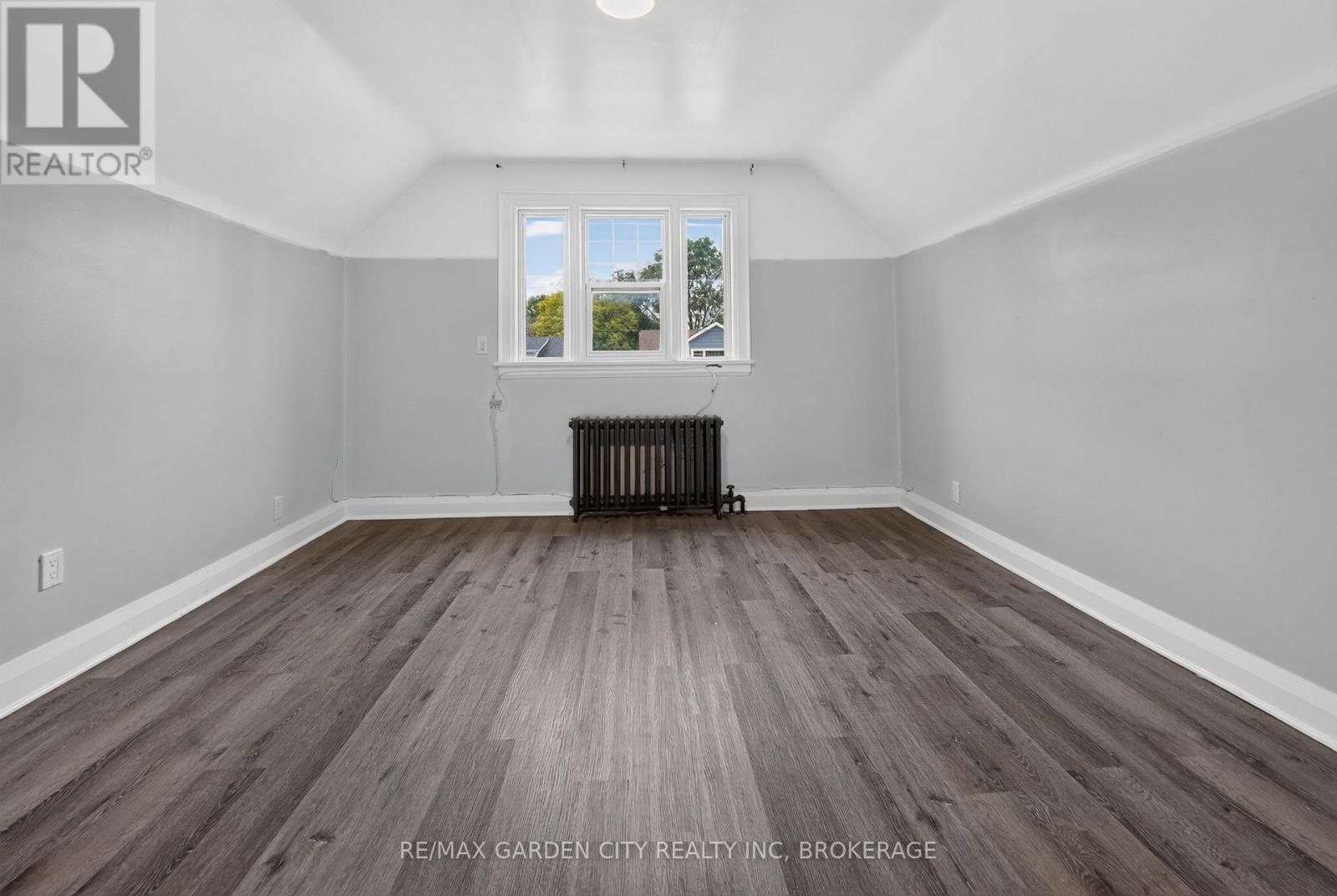 74 Wiley Street, St. Catharines (Downtown), ON