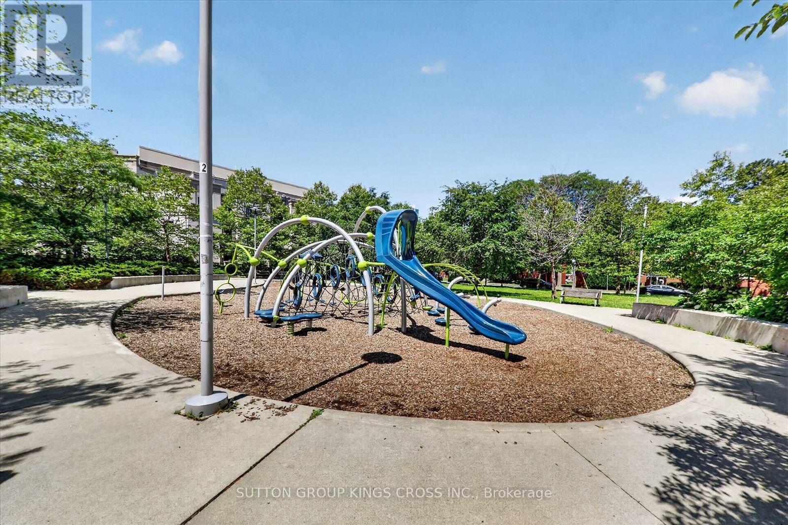 317 - 120 Harrison Garden Boulevard, Toronto, ON