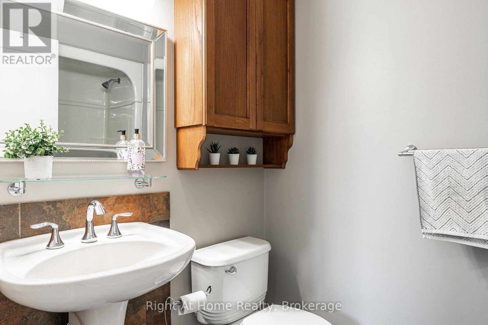 117 Pleasant Drive, Stratford, ON