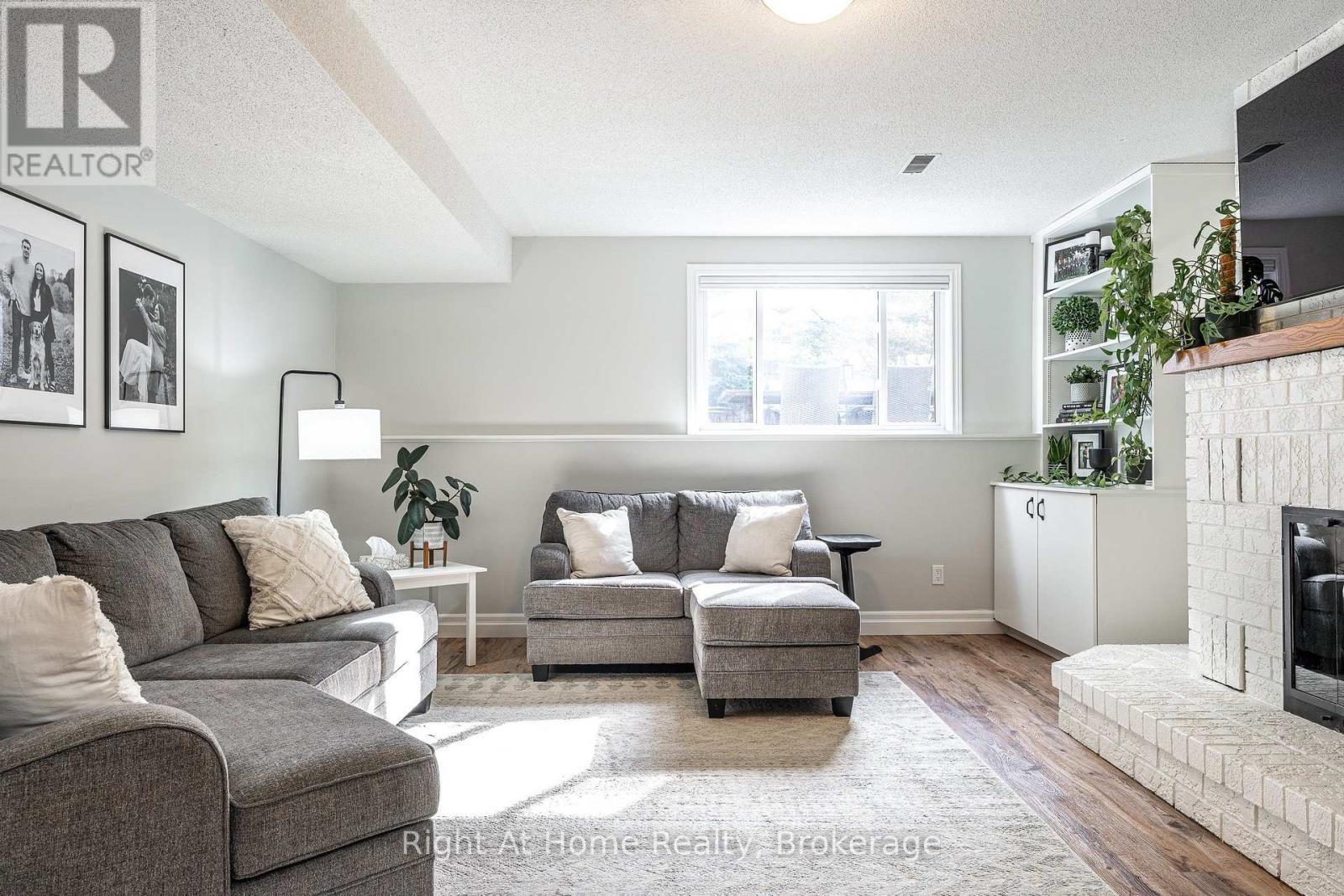 117 Pleasant Drive, Stratford, ON