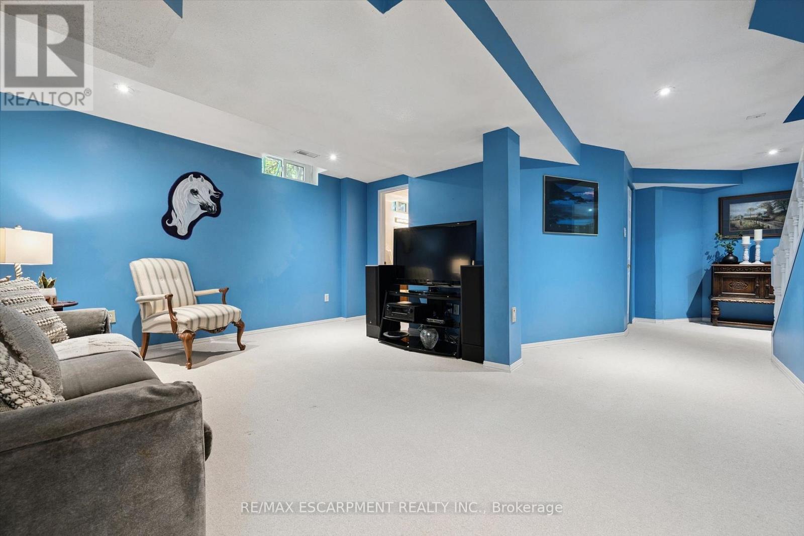 Recreation Room - 2203 Robin Drive, Mississauga, ON