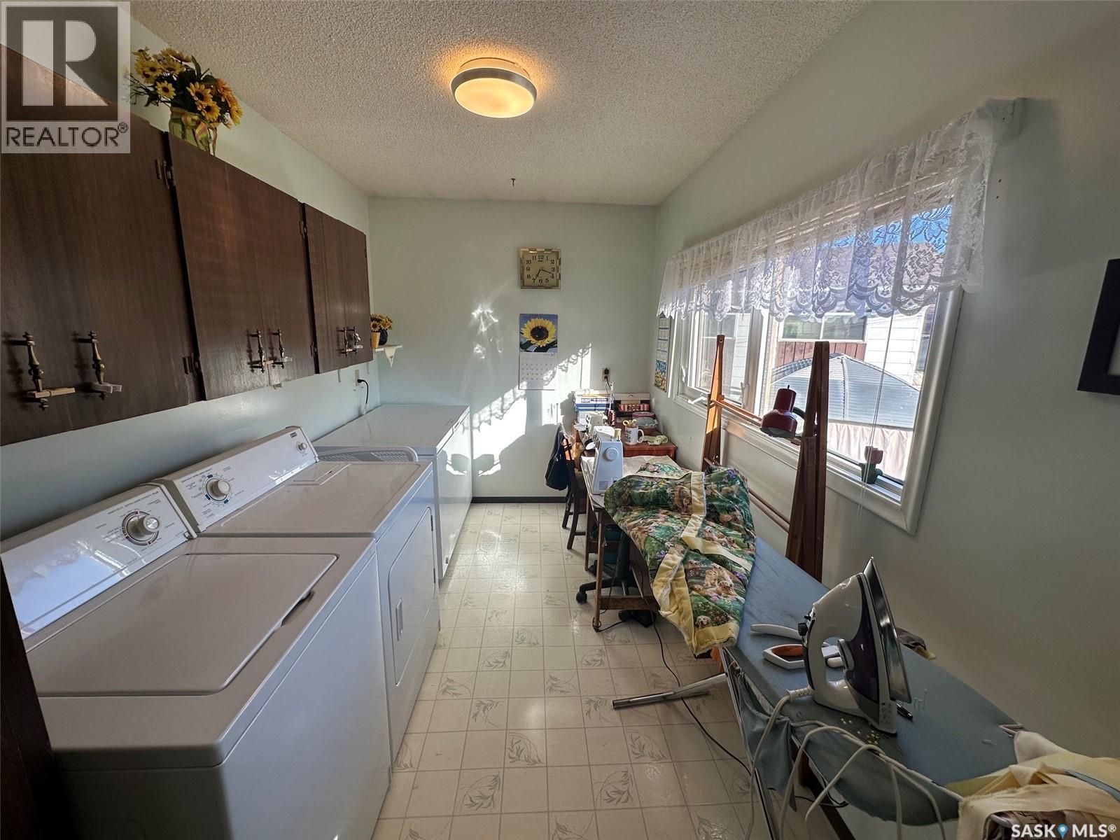 105 Empire Road, Assiniboia, SK