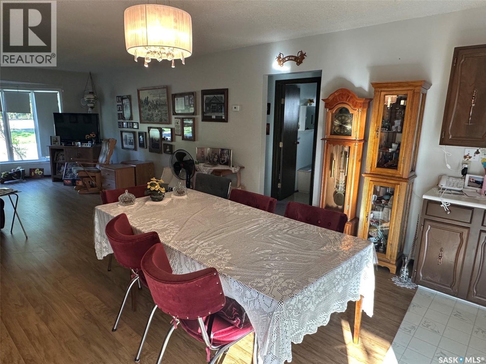 105 Empire Road, Assiniboia, SK