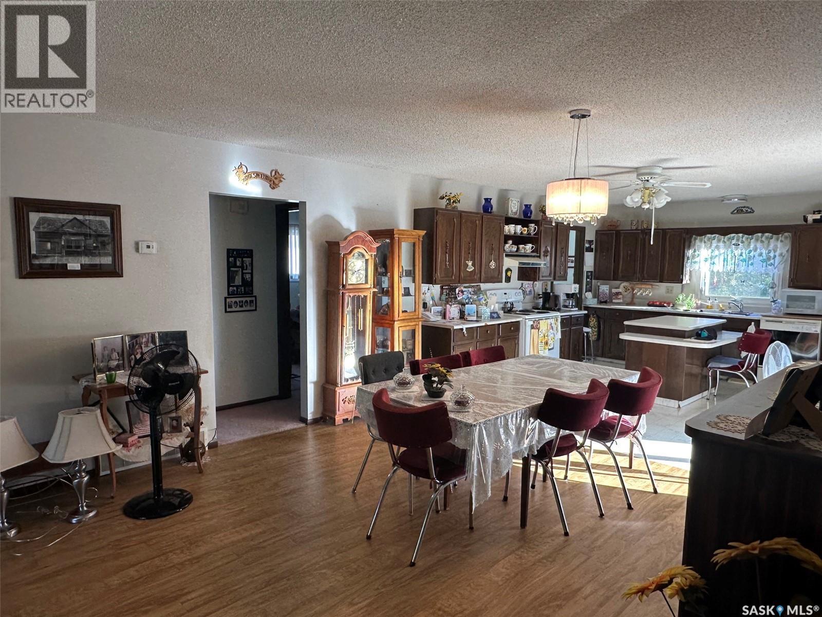 105 Empire Road, Assiniboia, SK